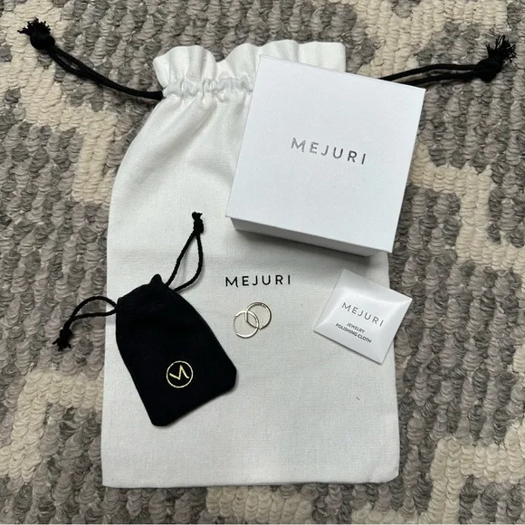 Mejuri Pavé Diamond Small Hoops - Picture 3 of 12